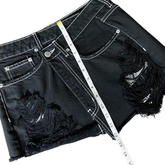 Carmar Los Angeles asymmetrical distressed Jean mini skirt black size 24 - Picture 11 of 11